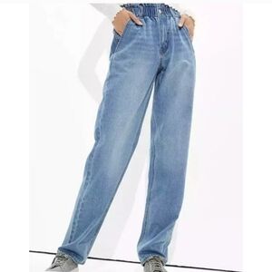 EUC American Eagle Paper Bag High Waisted Mom Straight Jeans Woman Sz 2